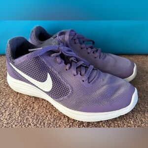 Nike Revolution 3 Big Kids Running Shoes Athletic Gym Sneakers 819416‌-‌501 4Y